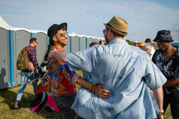 Best Portable toilet rental cost  in Albany, WI